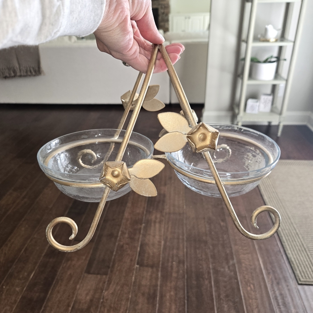 NWOT Gold and Glass Decorative Floral Bowl Set